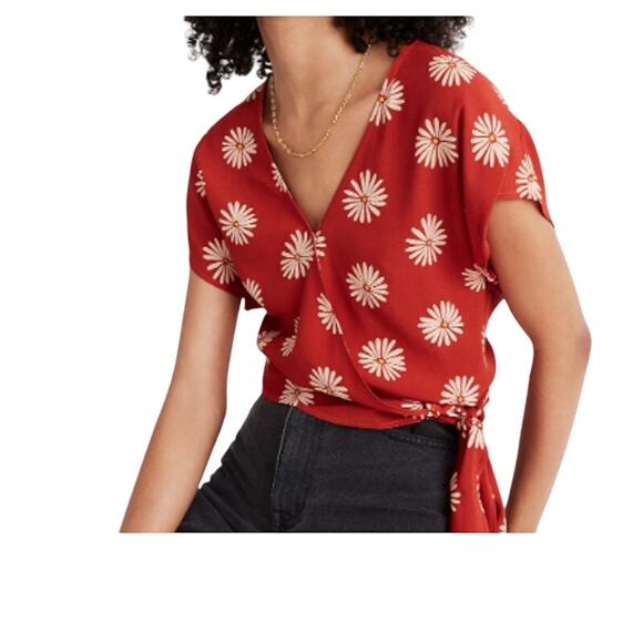 Madewell Top Women S Red Floral Sash-Tie Wrap Top in in Daisy Daydream Boho - Picture 9 of 9